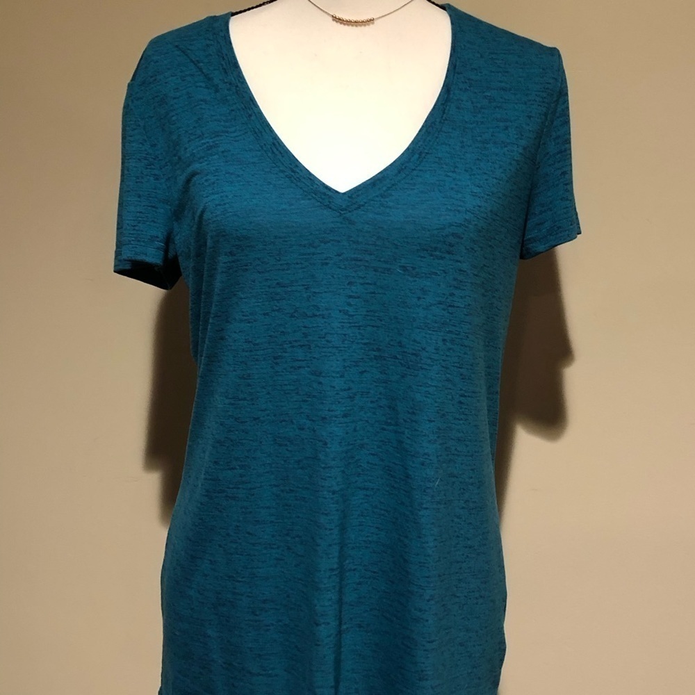Adidas Tee shirt